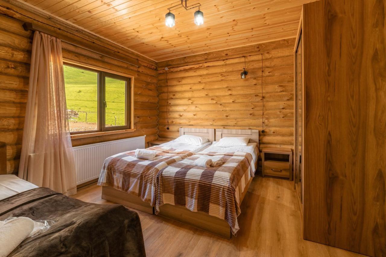 Snow Time Eco Chalet Гудаурі Екстер'єр фото